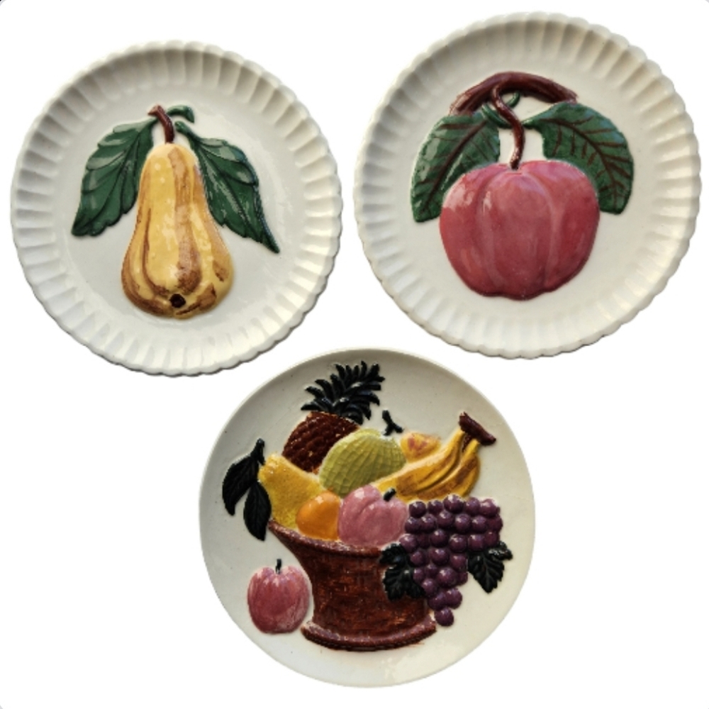 Lot of 3 Vintage Decorative Fruit Plates